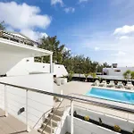 Volcan Villa