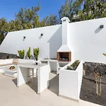 Villa Volcan *